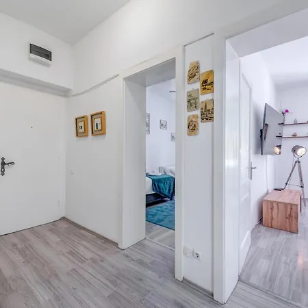 Buenas Noches Apartment *